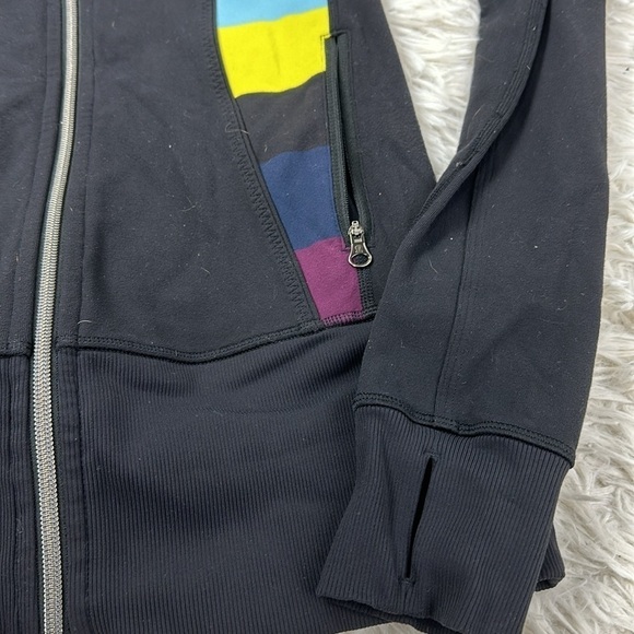 Lululemon Nice Asana Jacket Black / Pow Stripe Split Pea - Picture 2 of 6